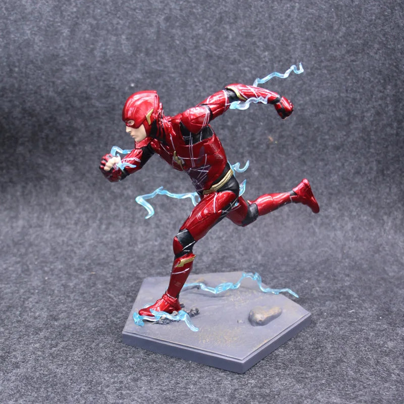 Figura Super Hero Justice League 18cm · Decoración Setup Gamer y Escritorio