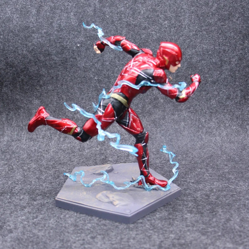 Figura Super Hero Justice League 18cm · Decoración Setup Gamer y Escritorio