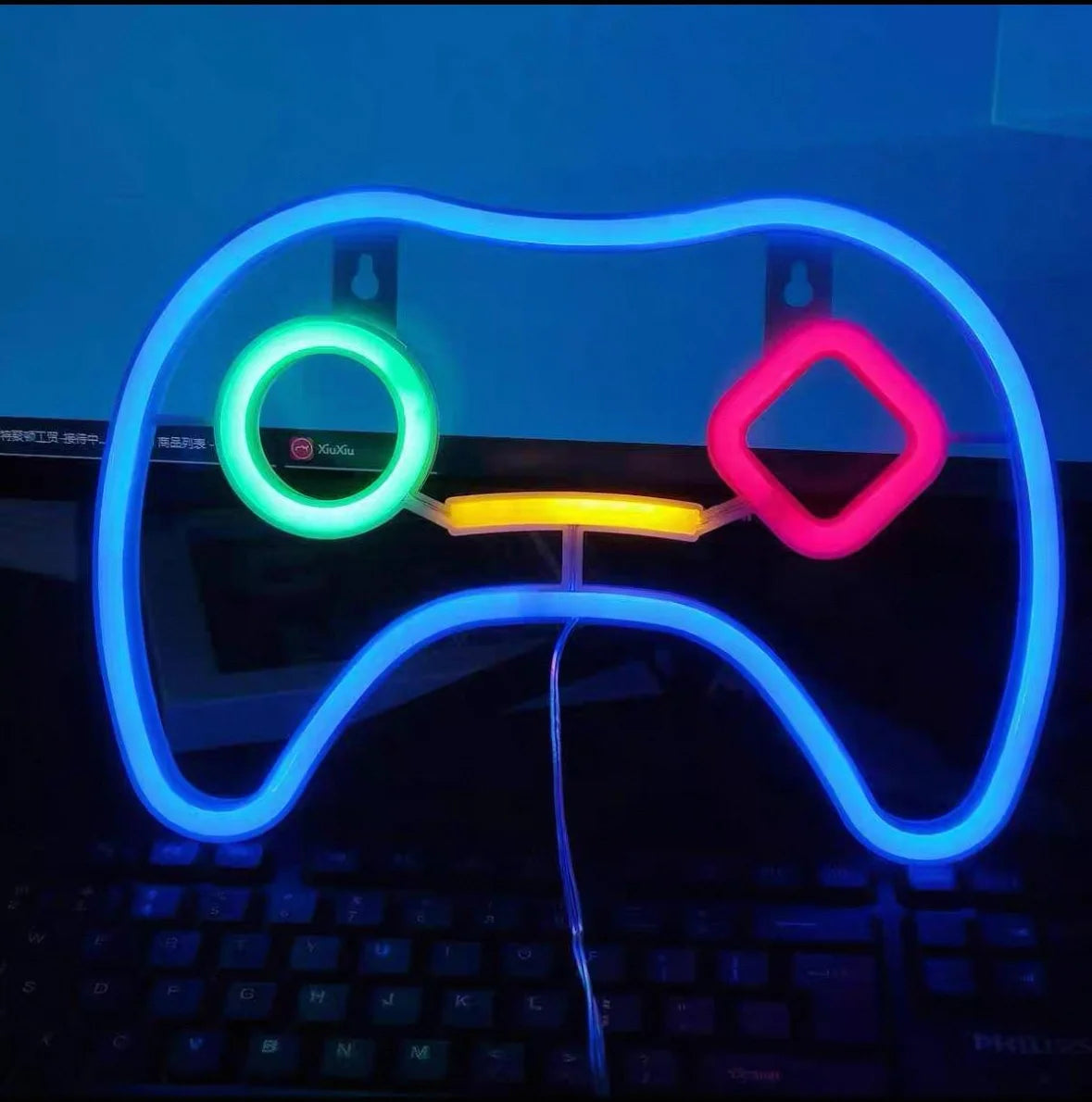 Neón LED /Battery Bar Game · Iluminación Setup Gaming